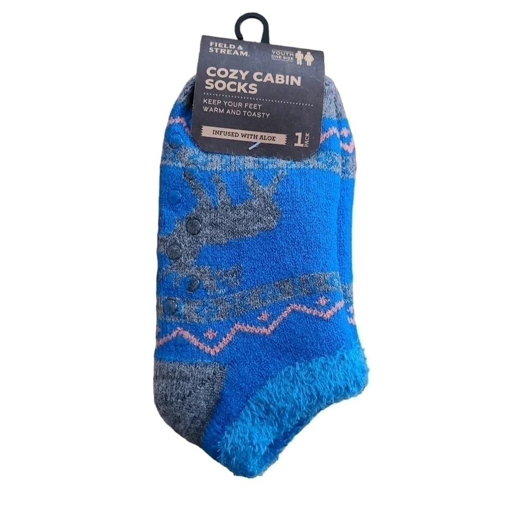3 Pairs of Field and Stream Aloe Infused Cozy Cabin Socks, Youth Size 10 - 4